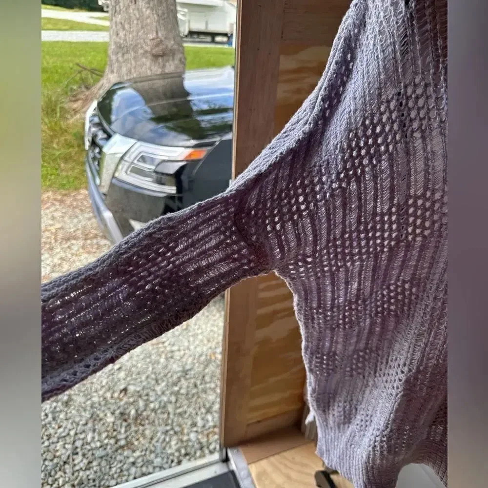 NWT Cable & Gauge Sweater